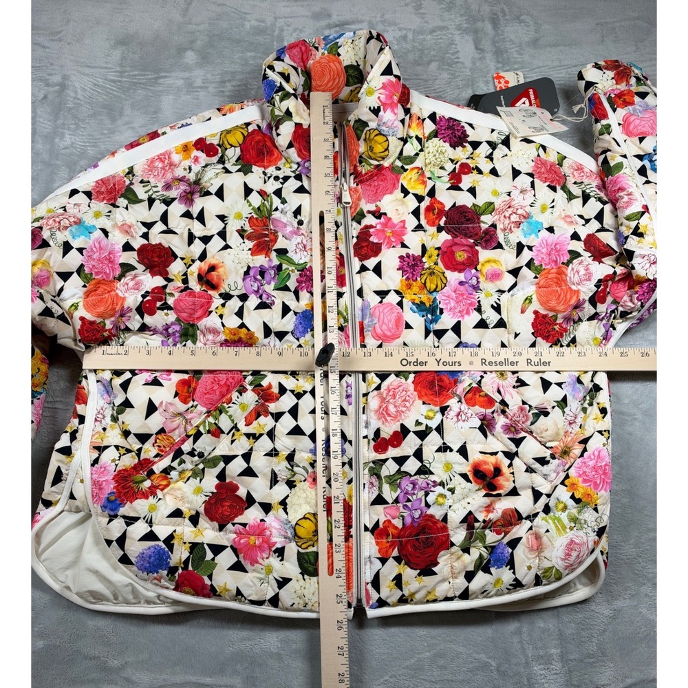 NWT FP Movement Pippa Puffer Jacket M Trippy Floral Packable Primaloft $228 - Picture 2 of 8